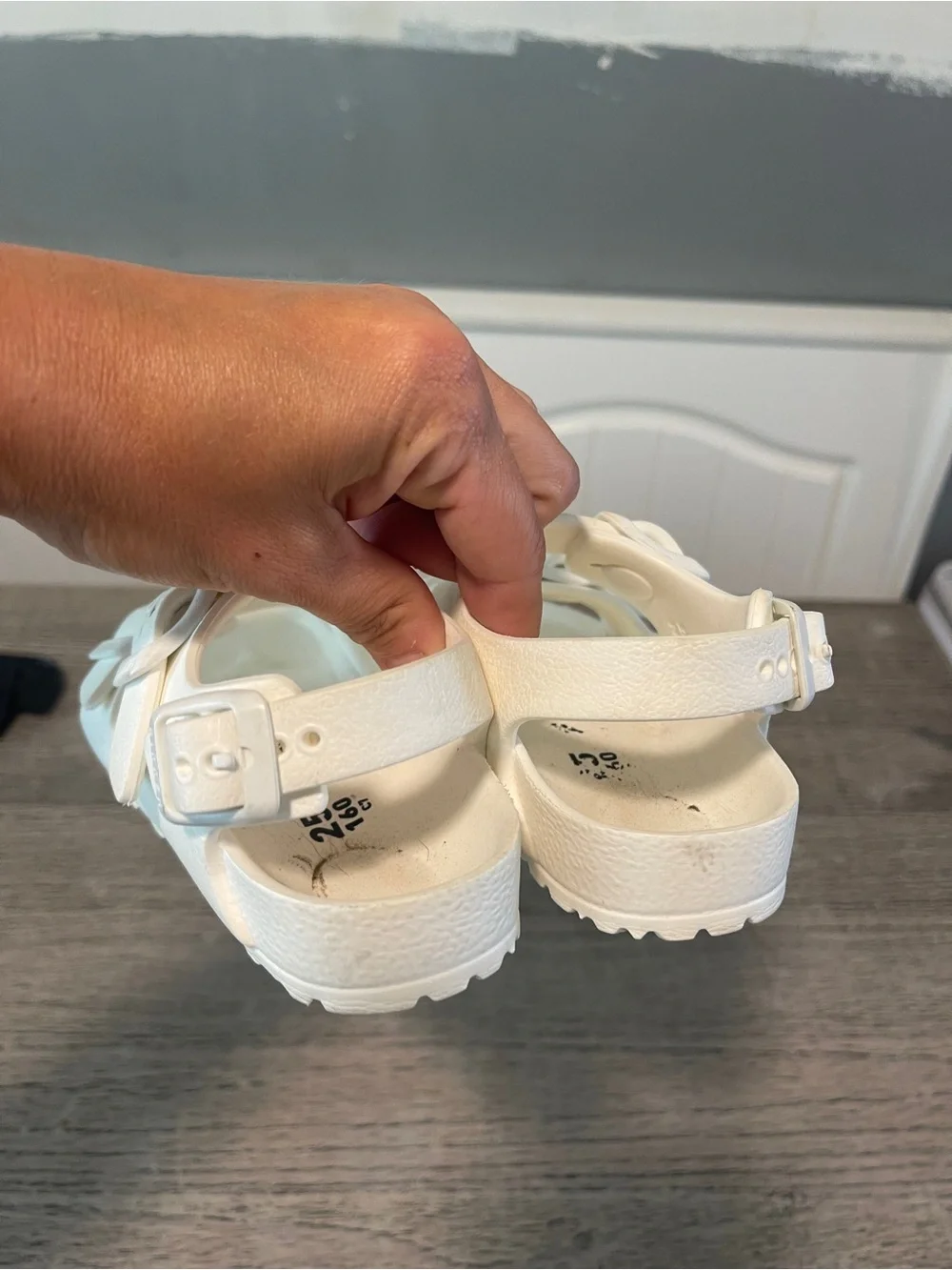 Birkenstock Milano Essentials Sandals Size 7-7.5 US / 25 EU